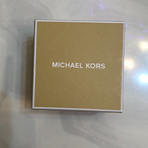 Michael Kors Gold Tone Slider Bracelet Open Frame Circle & MK Logo Crystal NWT - Picture 16 of 16